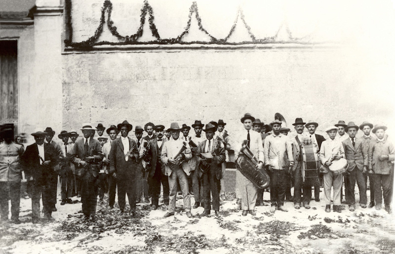 1915   Al lloc Sagrat